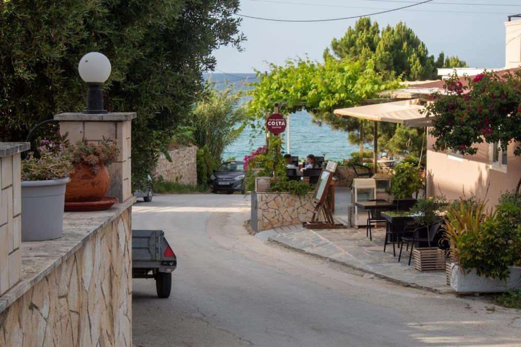 Vaso Alykanas Studios Exterior photo